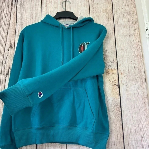Champion hoodies for men size medium - Picture 5 of 12